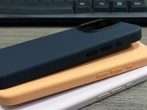 乌拉特后苹果14维修站分享iPhone14手机壳能直接给iPhone15用吗?